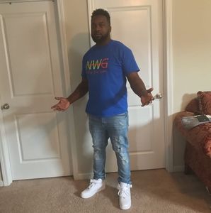 Meet your Posher, Travis